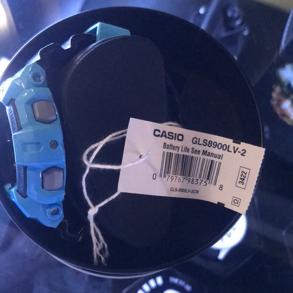 special  edition G shock - Picture 5 of 7